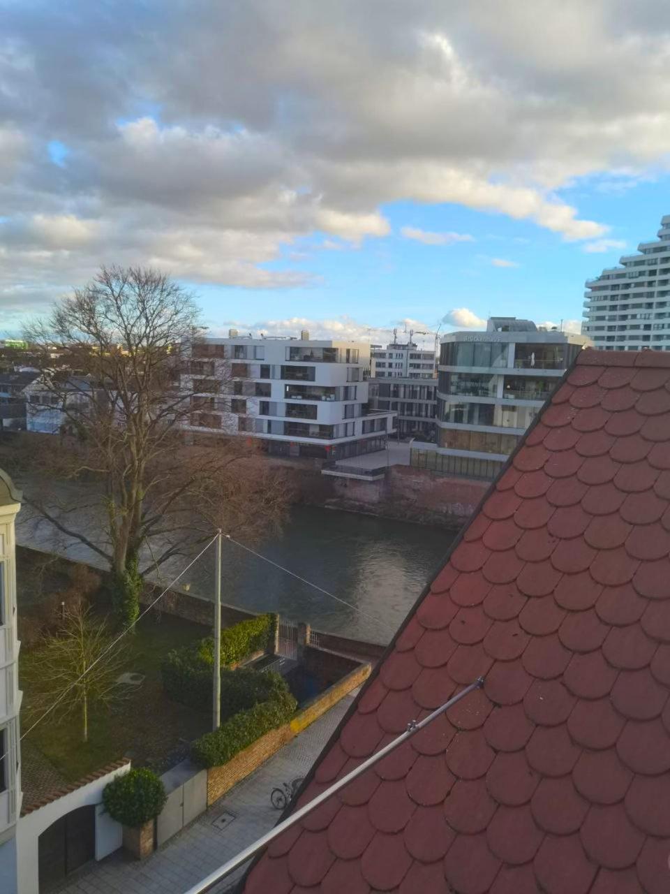 Appartement Ruhig Und Zentral An Der Donau à Ulm Extérieur photo